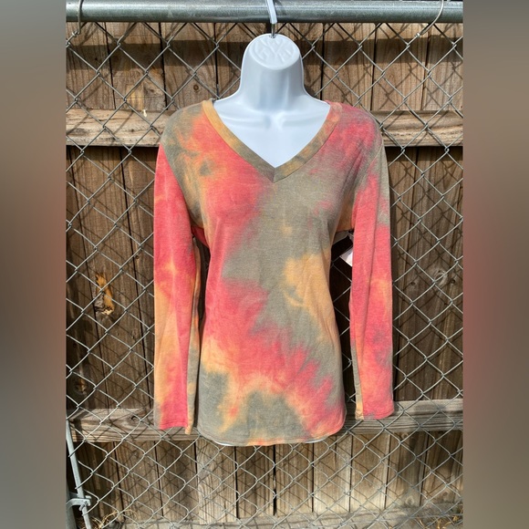 Long Sleeve Tie Dye V-Neck Pullover sz S NWT - Picture 1 of 2